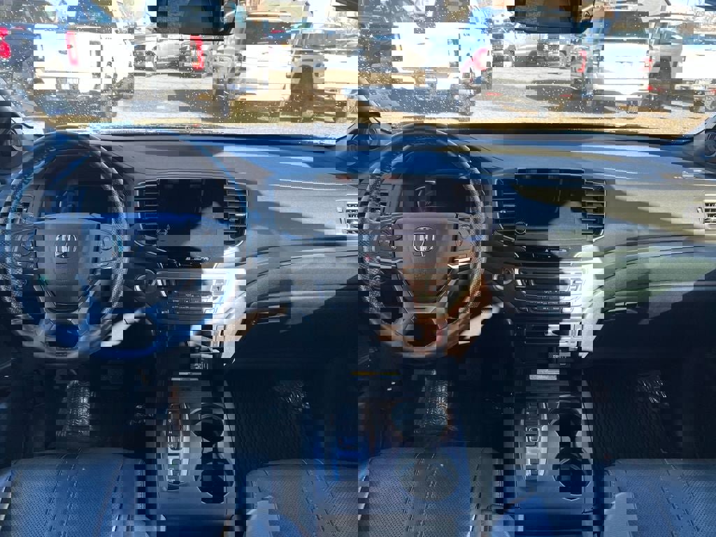 Used 2022 Honda Pilot TrailSport image 8