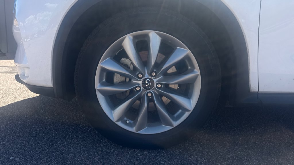 Used 2021 INFINITI QX50 Luxe AWD/4WD image 16