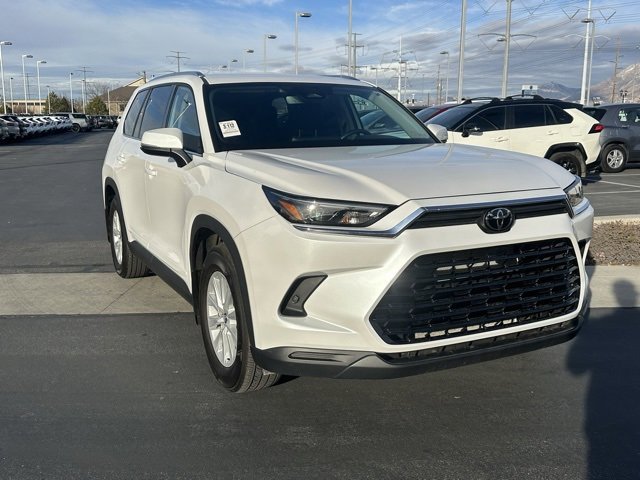 Used 2024 Toyota Grand Highlander XLE image 33