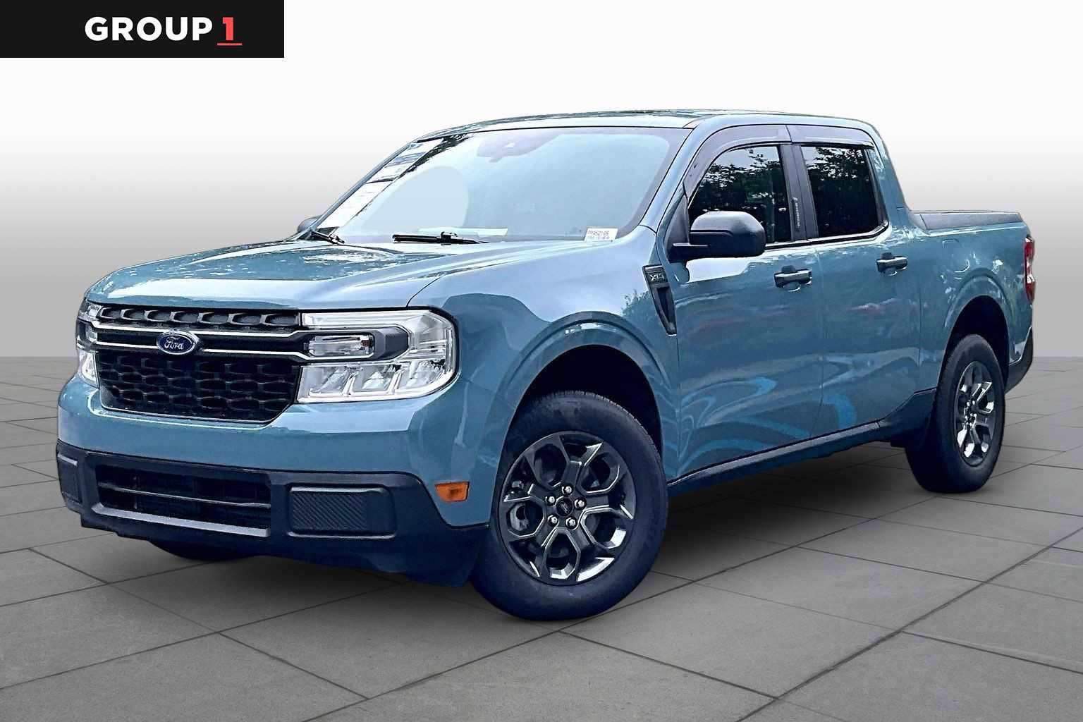 Used 2023 Ford Maverick XLT FWD image 1