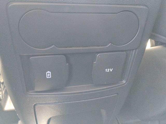 Used 2023 Ford Explorer XLT w/ Equipment Group 202A image 14