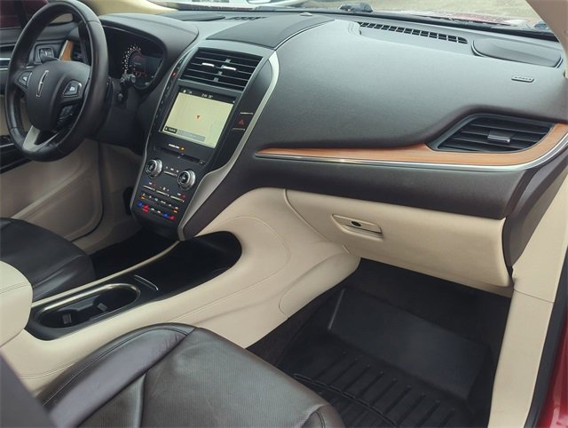 Used 2016 Lincoln MKC Reserve w/ Lincoln MKC Climate Package image 28