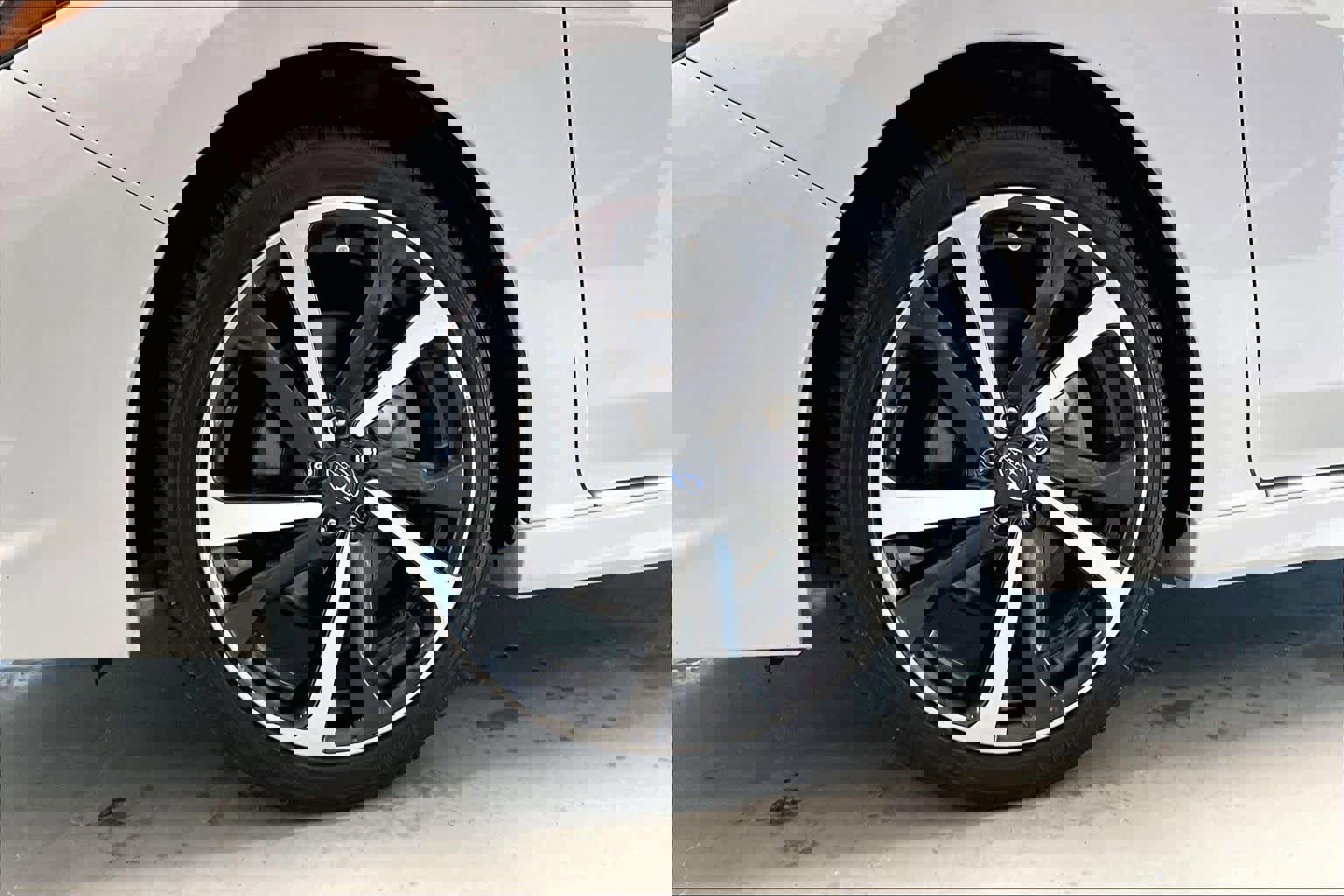 Used 2023 Subaru Impreza 2.0i Sport image 8