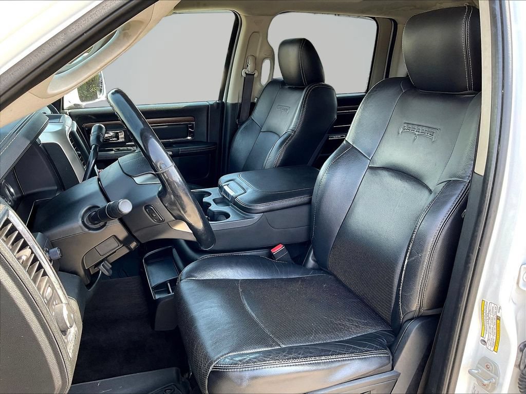 Used 2015 RAM 2500 Laramie w/ Convenience Group AWD/4WD image 24