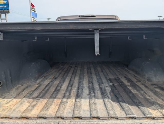 Used 2008 Chevrolet Silverado 2500 LT w/ EZ-Lift Tailgate Package AWD/4WD image 19