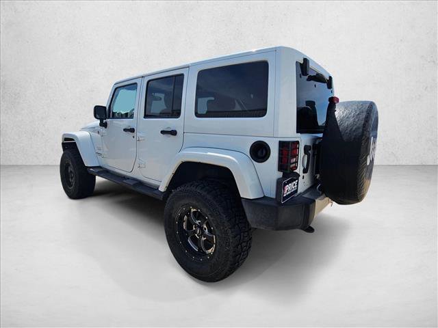 Used 2015 Jeep Wrangler Unlimited Sahara w/ Connectivity Group AWD/4WD image 5
