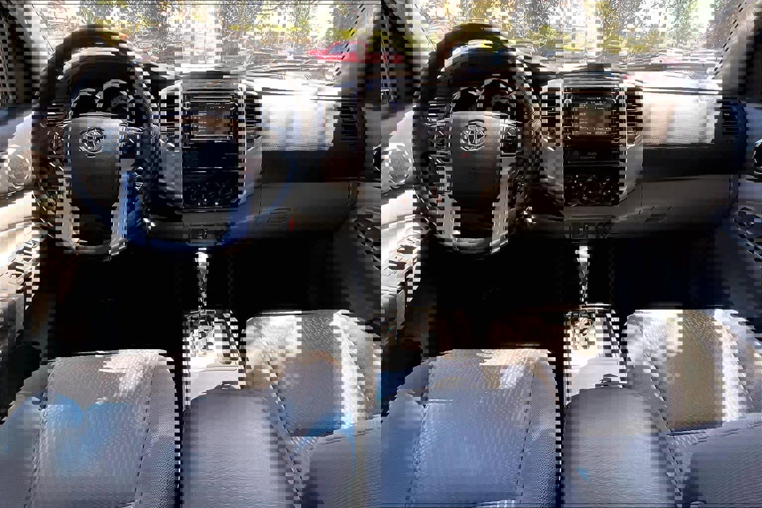 Used 2015 Toyota Tacoma PreRunner w/ SR5 Package RWD image 29