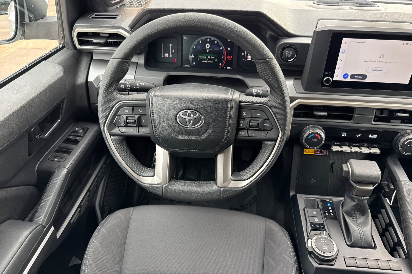 Certified 2024 Toyota Tacoma SR5 w/ SR5 Upgrade Package AWD/4WD image 18