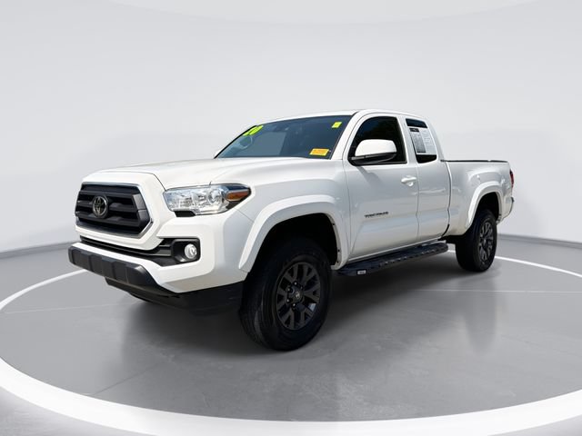 Used 2020 Toyota Tacoma SR5 RWD image 1