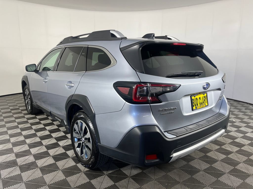 Used 2024 Subaru Outback Touring XT AWD/4WD image 8