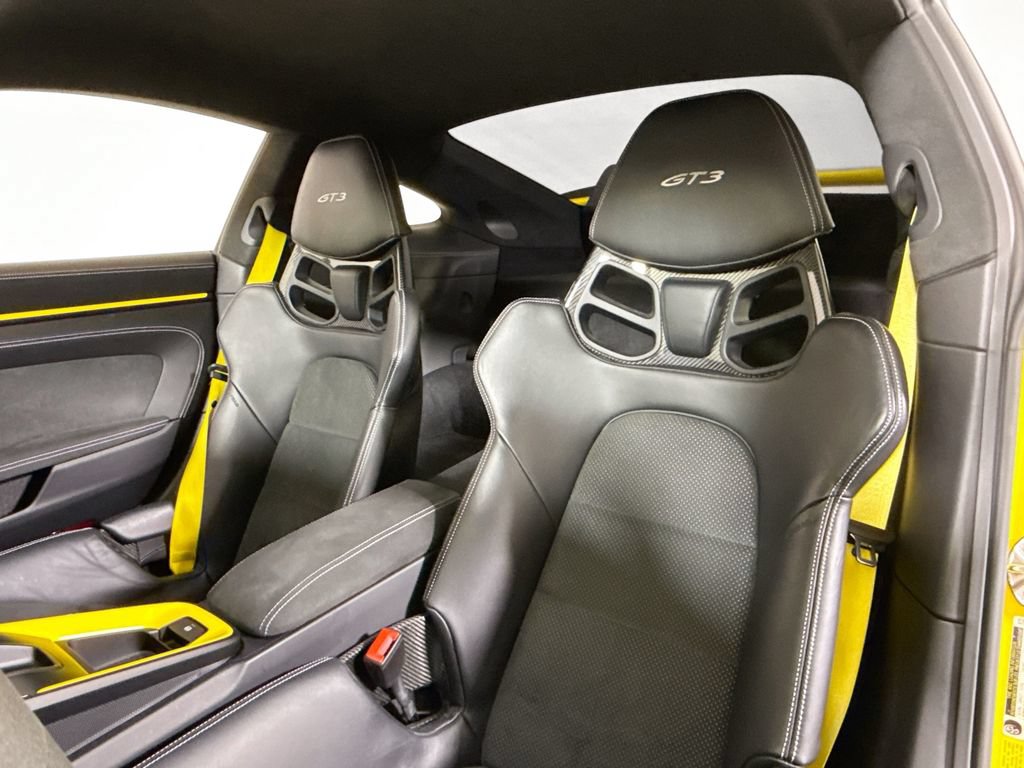 Used 2024 Porsche 911 GT3 RWD image 5