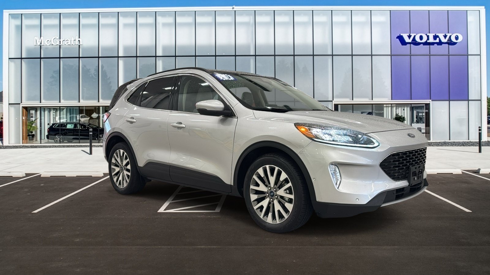 Used 2020 Ford Escape Titanium AWD/4WD video 1