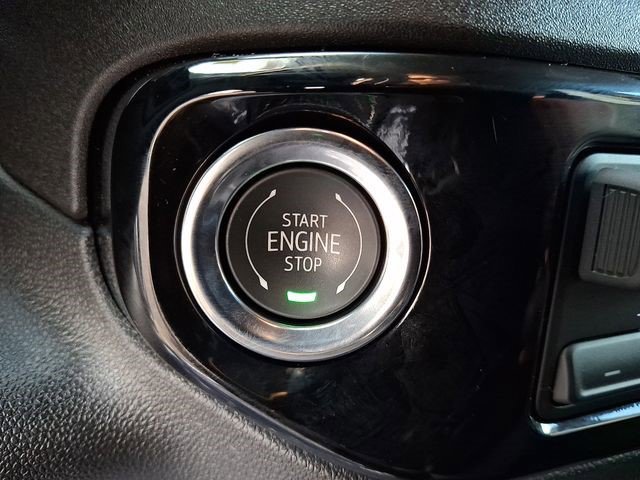 Certified 2025 Chevrolet Silverado 2500 LT w/ Convenience Package image 19