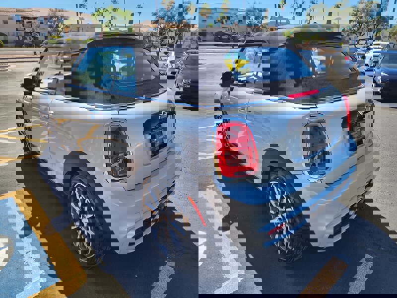 Used 2016 MINI Cooper S image 5