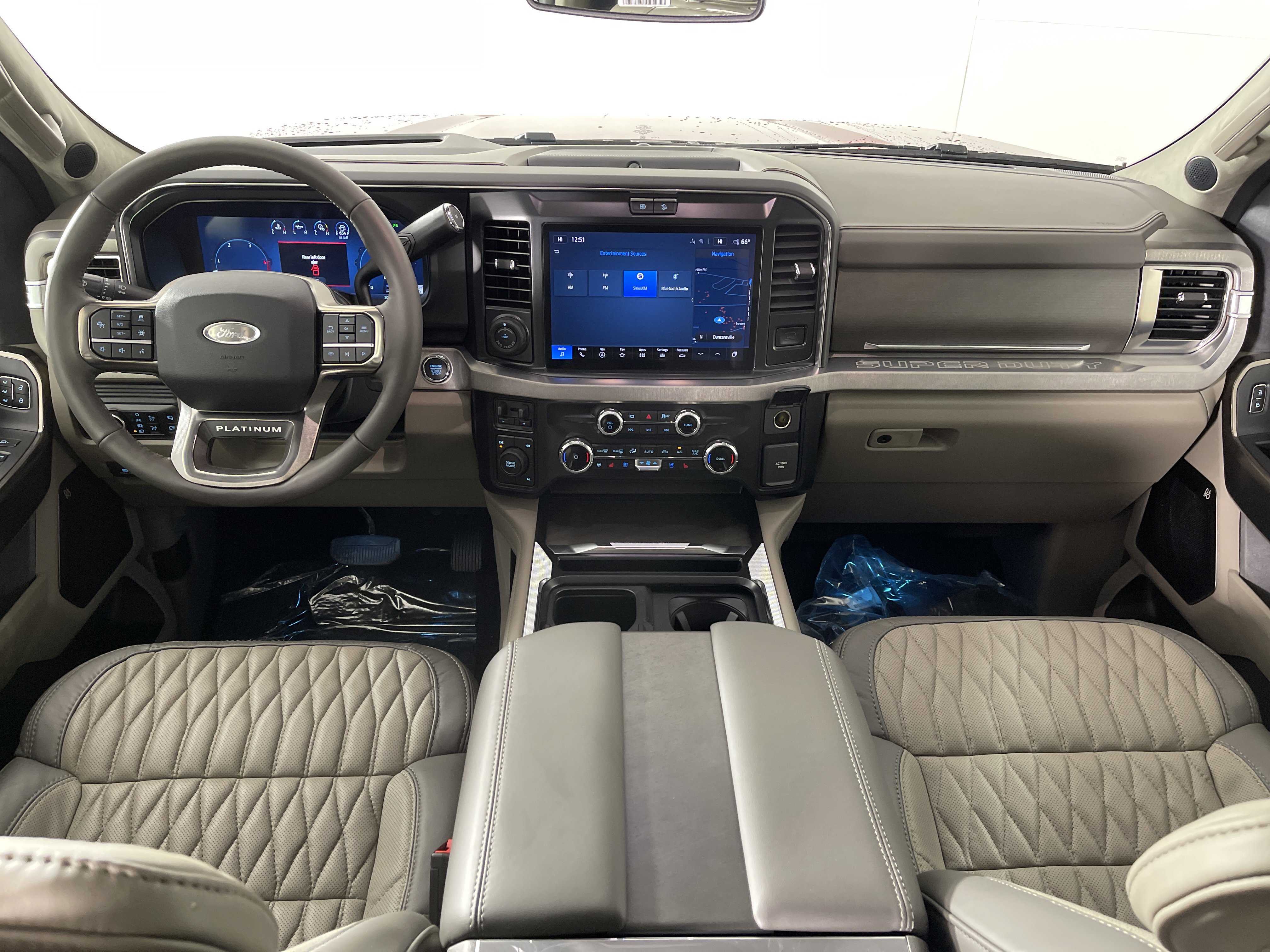New 2026 Ford F450 Platinum w/ Platinum Plus Package image 17