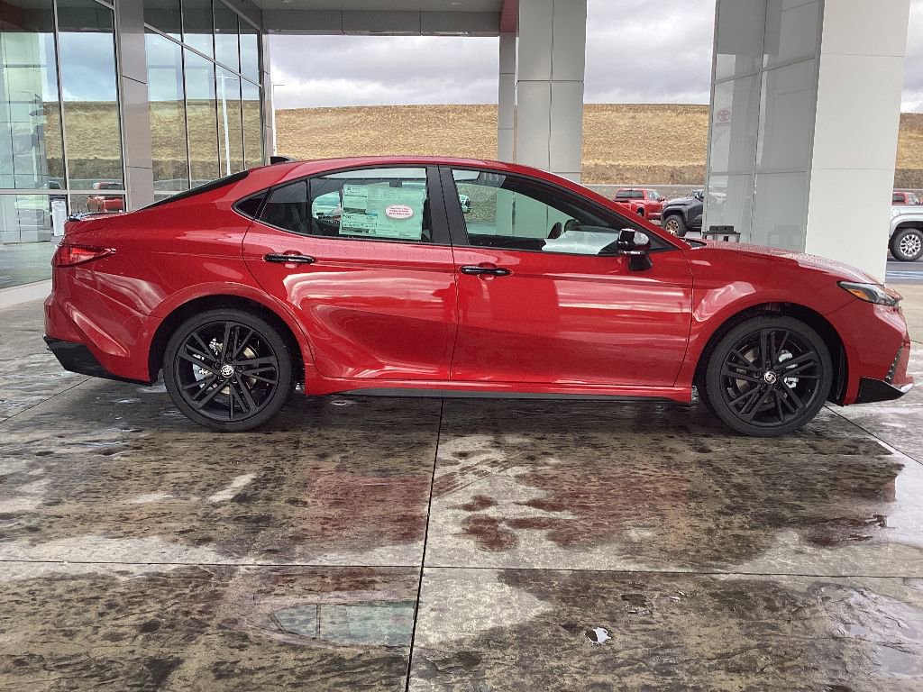 New 2026 Toyota Camry Hybrid image 9