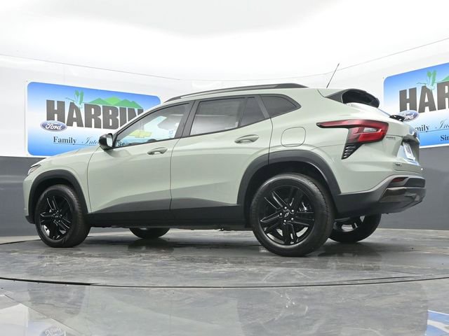 New 2026 Chevrolet Trax ACTIV w/ Sunroof Package FWD image 20