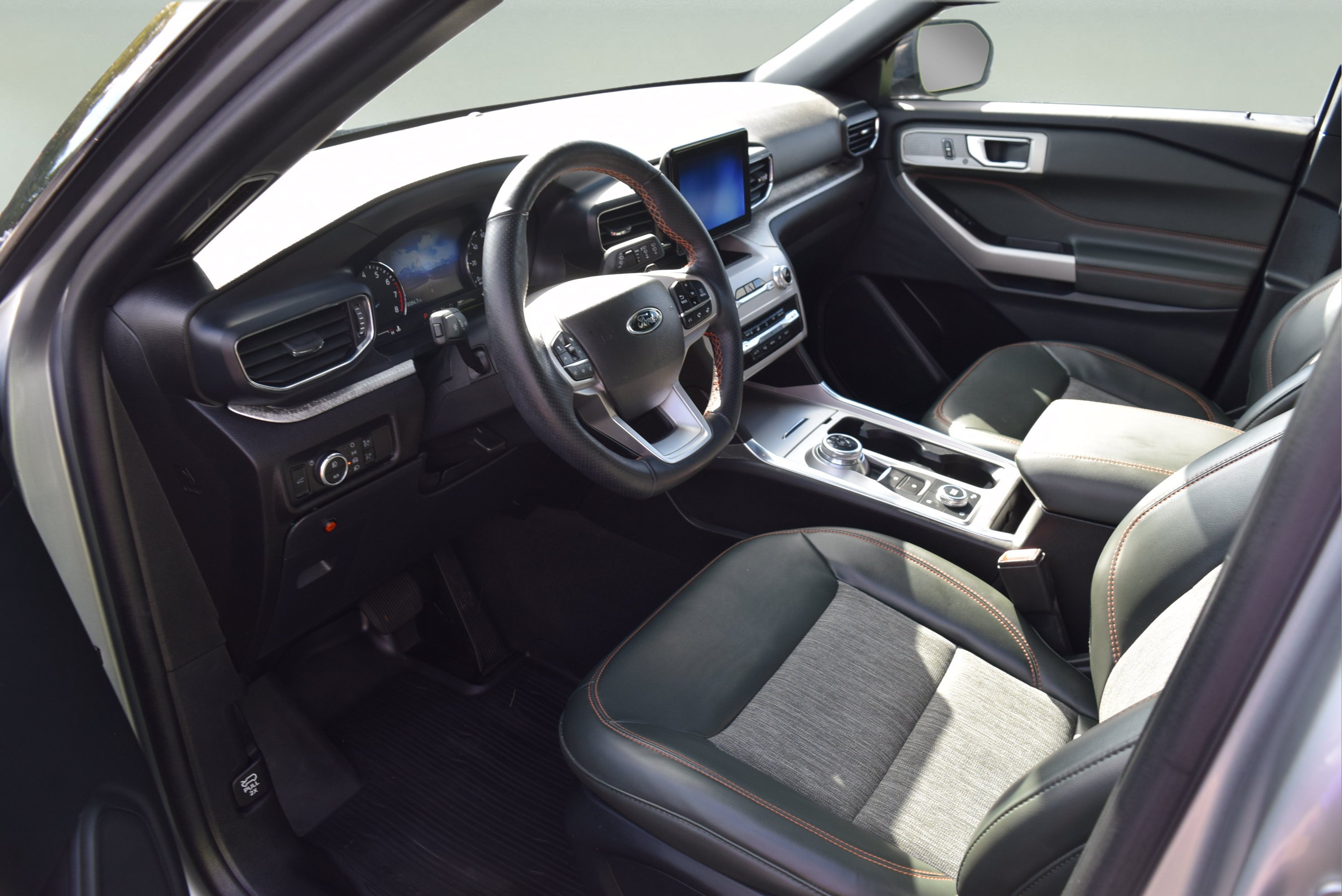 Used 2023 Ford Explorer Timberline w/ Timberline Technology Package AWD/4WD image 12