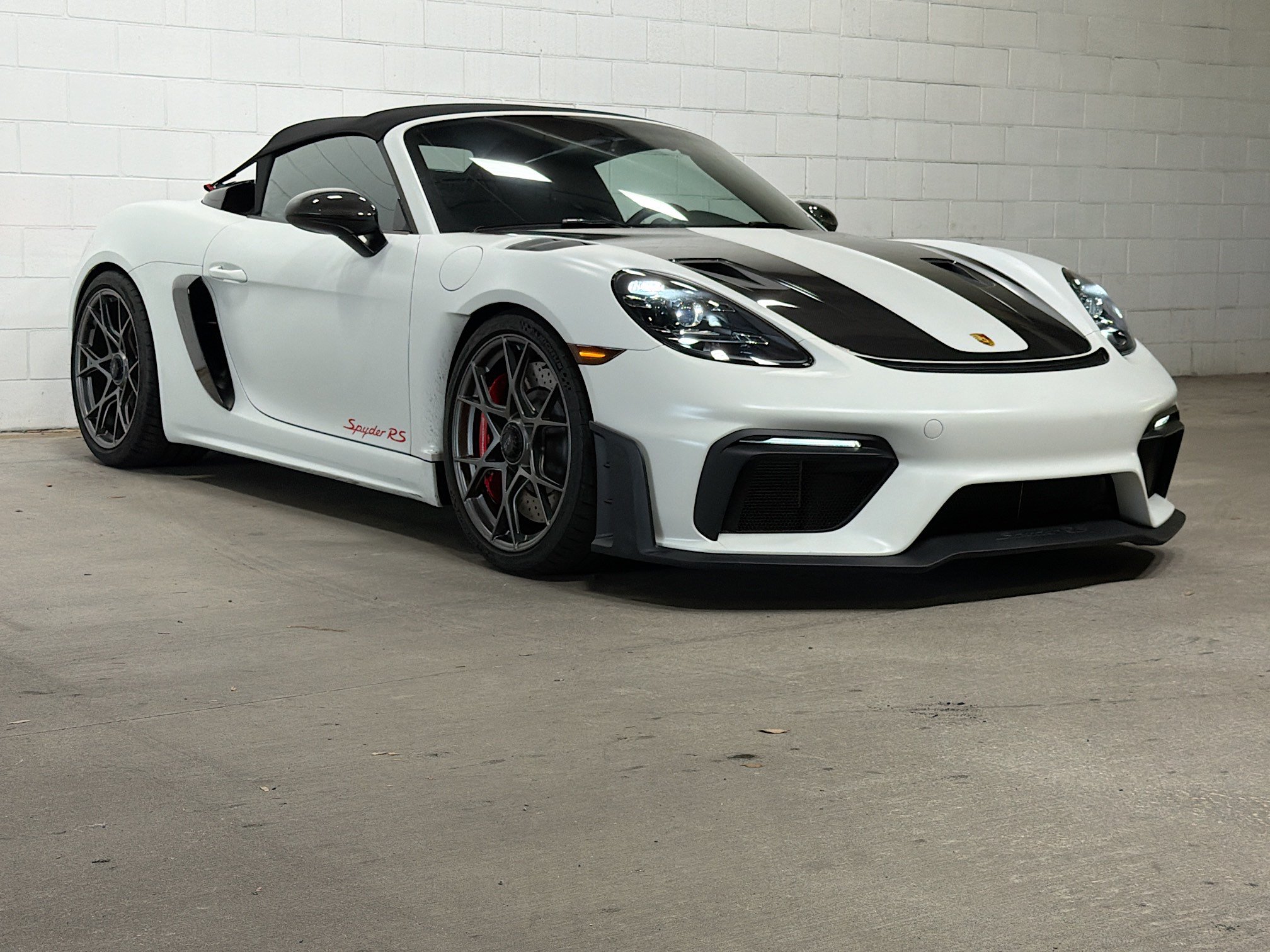 Certified 2024 Porsche 718 Boxster Spyder RS RWD image 6