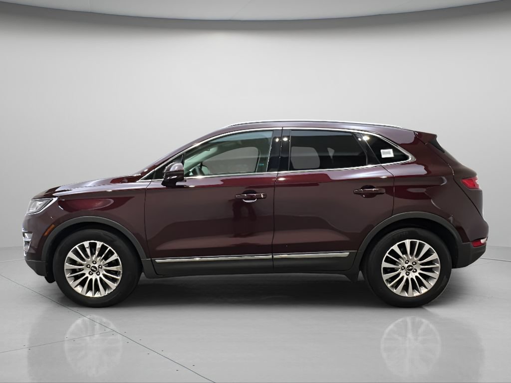 Used 2017 Lincoln MKC Reserve AWD/4WD image 3