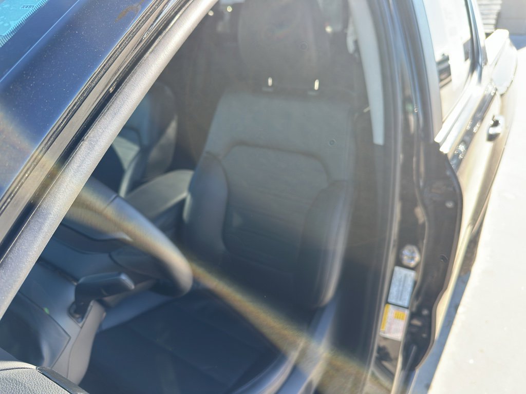 Used 2025 Ford Ranger Lariat w/ Black Appearance Package image 29