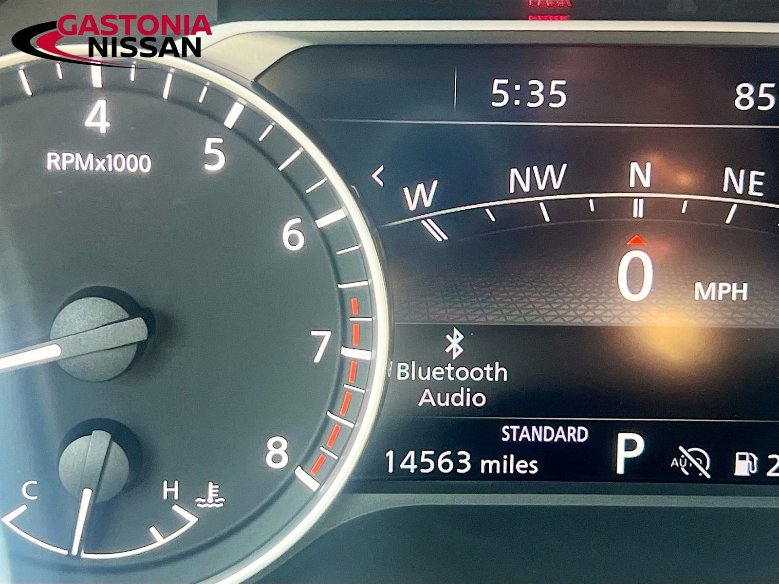 Used 2024 Nissan Pathfinder SL w/ Cargo Package image 15