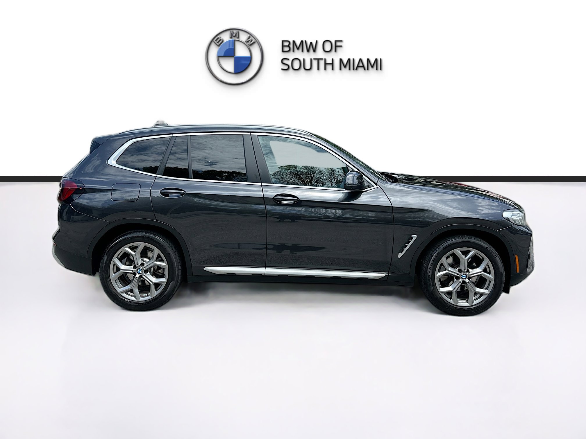 Certified 2024 BMW X3 sDrive30i w/ Convenience Package RWD image 8
