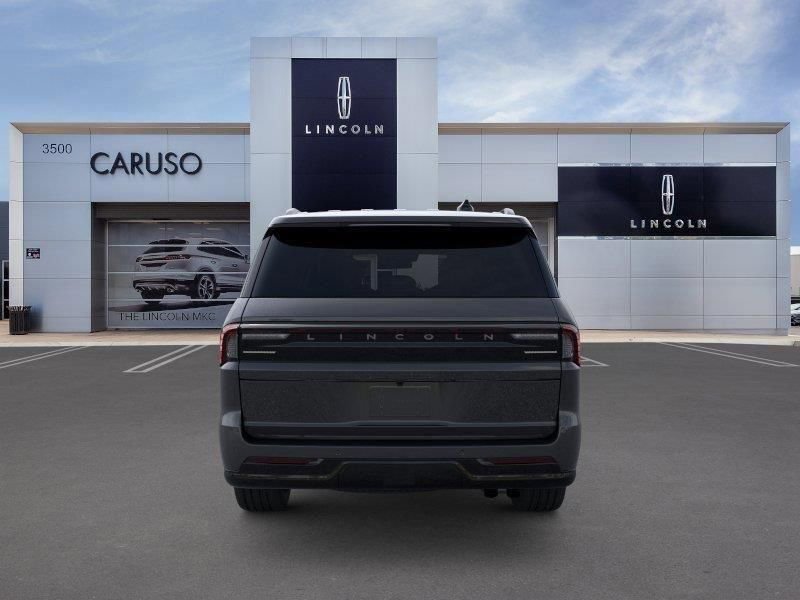 New 2026 Lincoln Navigator L Reserve AWD/4WD image 5