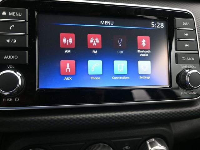 Used 2025 Nissan Kicks Play S image 16