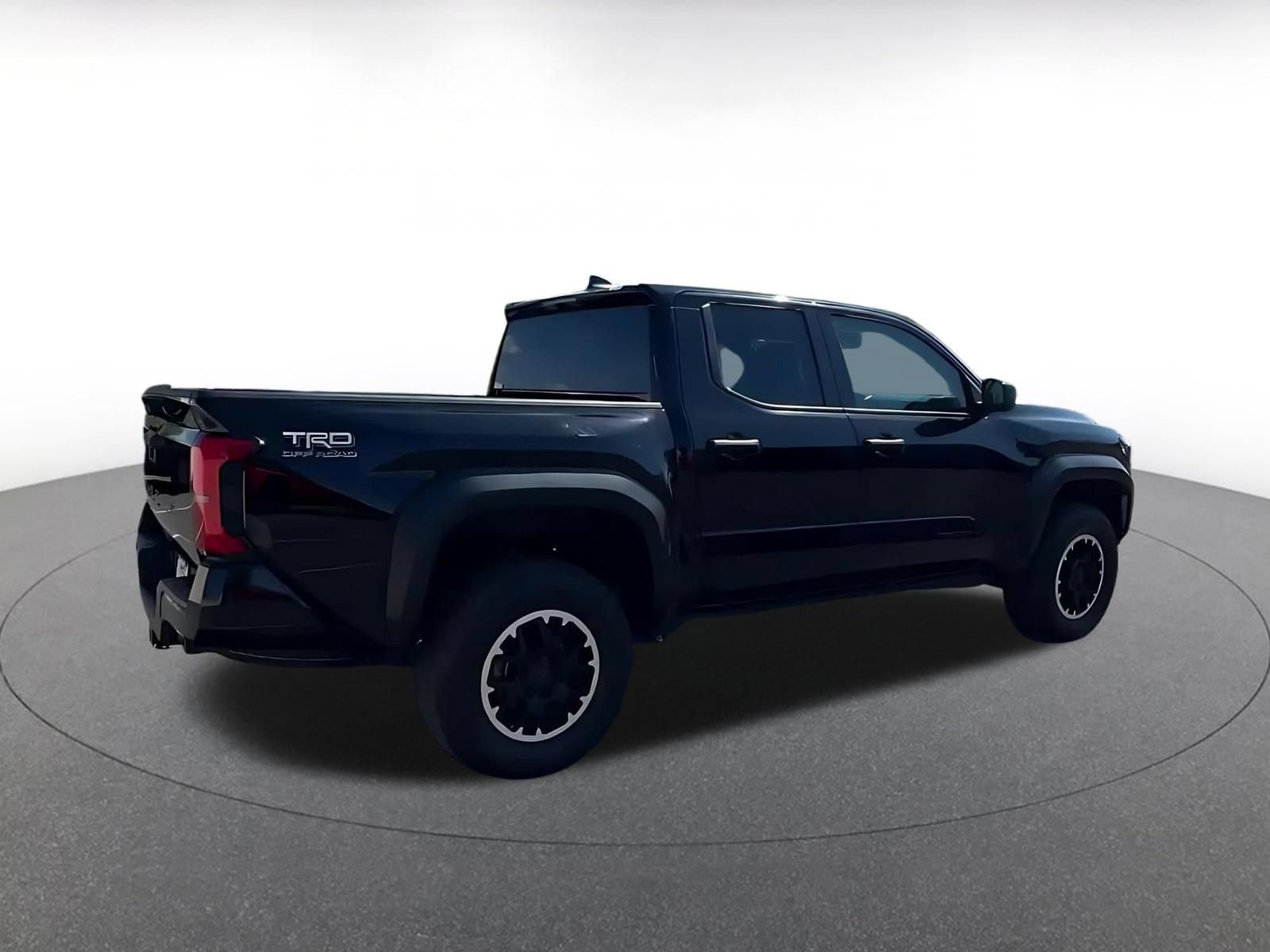Used 2024 Toyota Tacoma TRD Off-Road AWD/4WD image 14