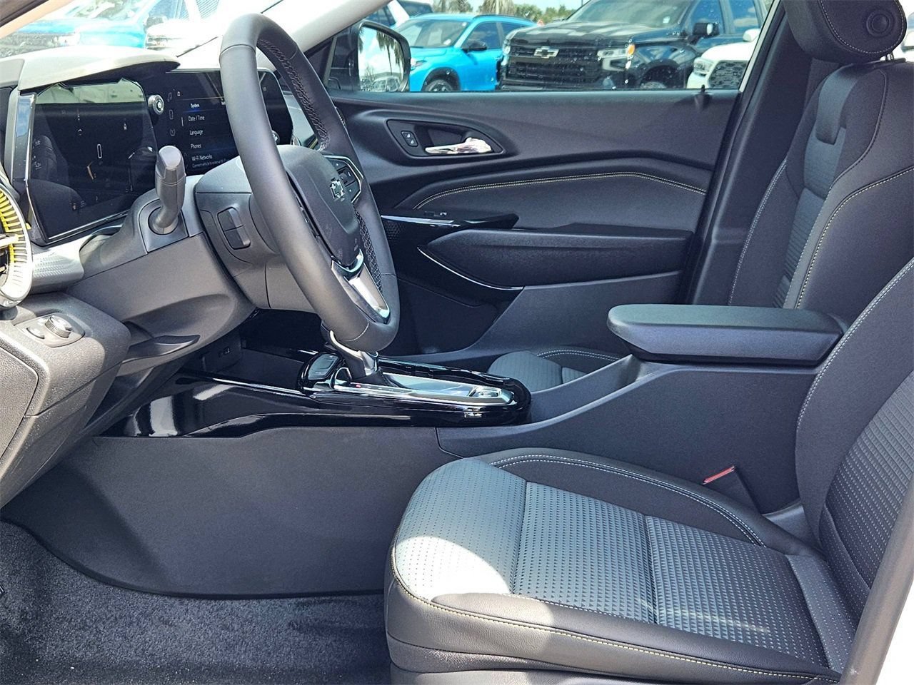 New 2026 Chevrolet Trax LT w/ Driver Confidence Package FWD image 20