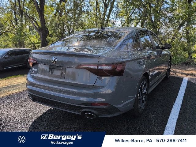 Used 2024 Volkswagen Jetta GLI Autobahn FWD image 10