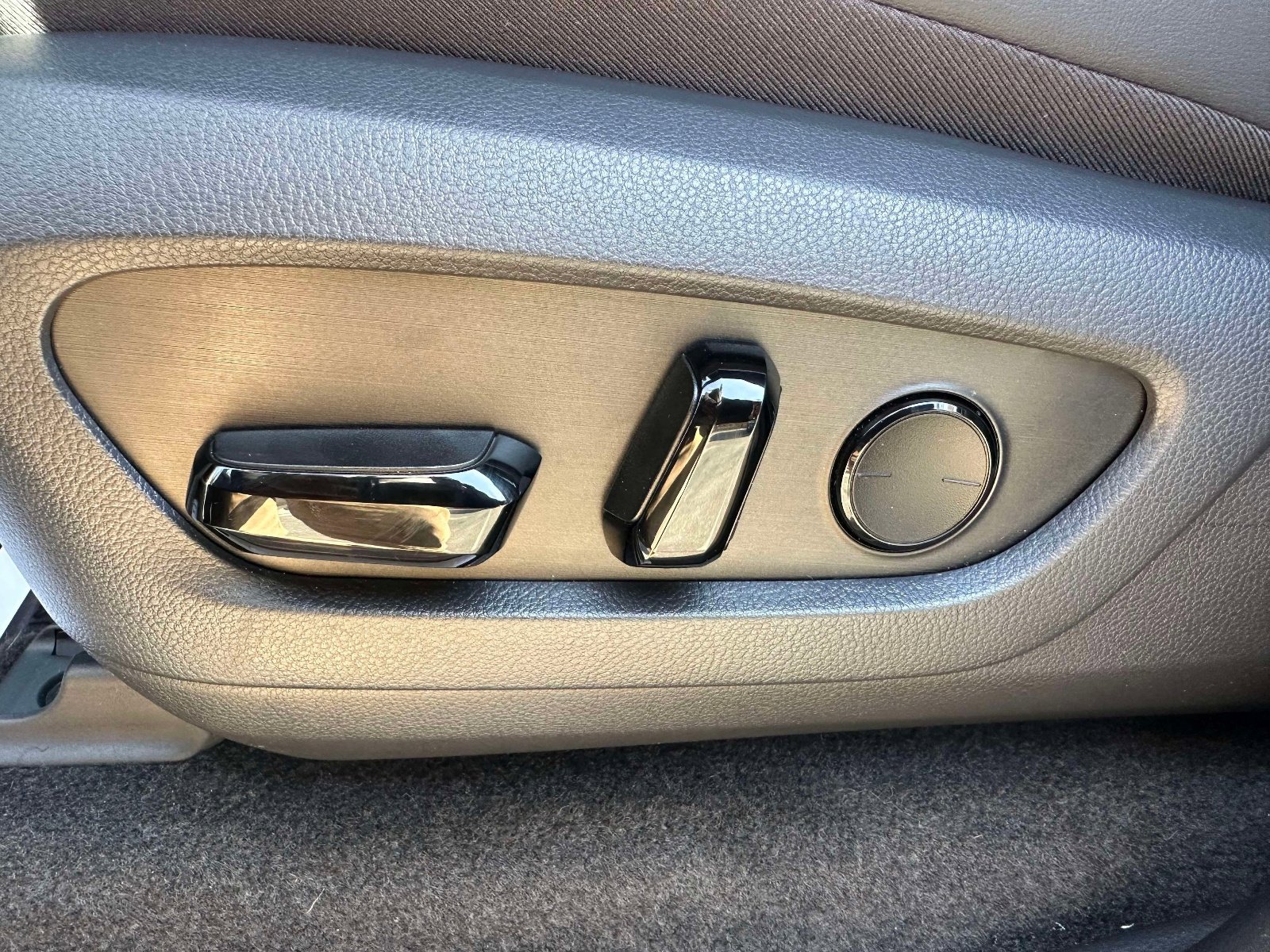 Used 2025 Lexus GX 550 image 21