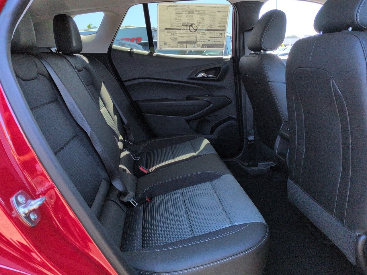 New 2026 Chevrolet Trax LT w/ Driver Confidence Package FWD image 28