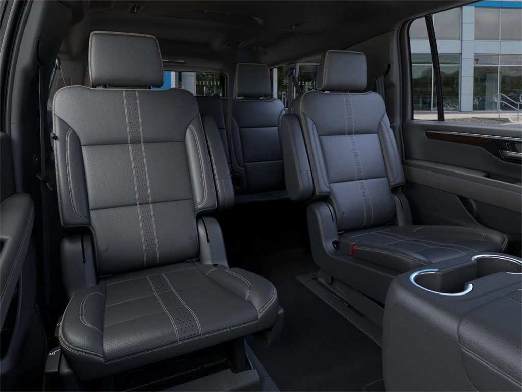 New 2026 Chevrolet Suburban High Country image 17
