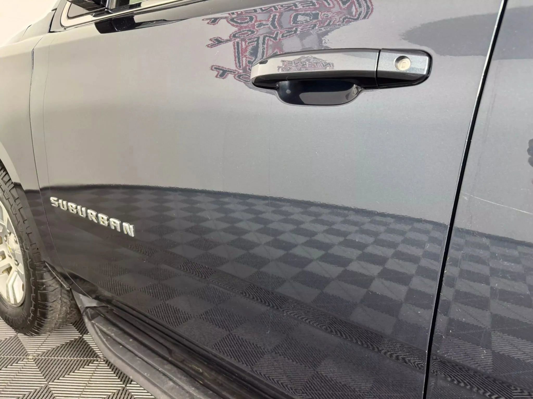 Used 2019 Chevrolet Suburban LT AWD/4WD image 29