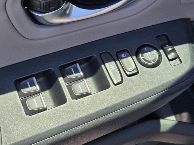 Used 2025 Honda Pilot EX-L image 17