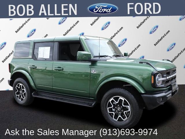 Used 2025 Ford Bronco Outer Banks image 1