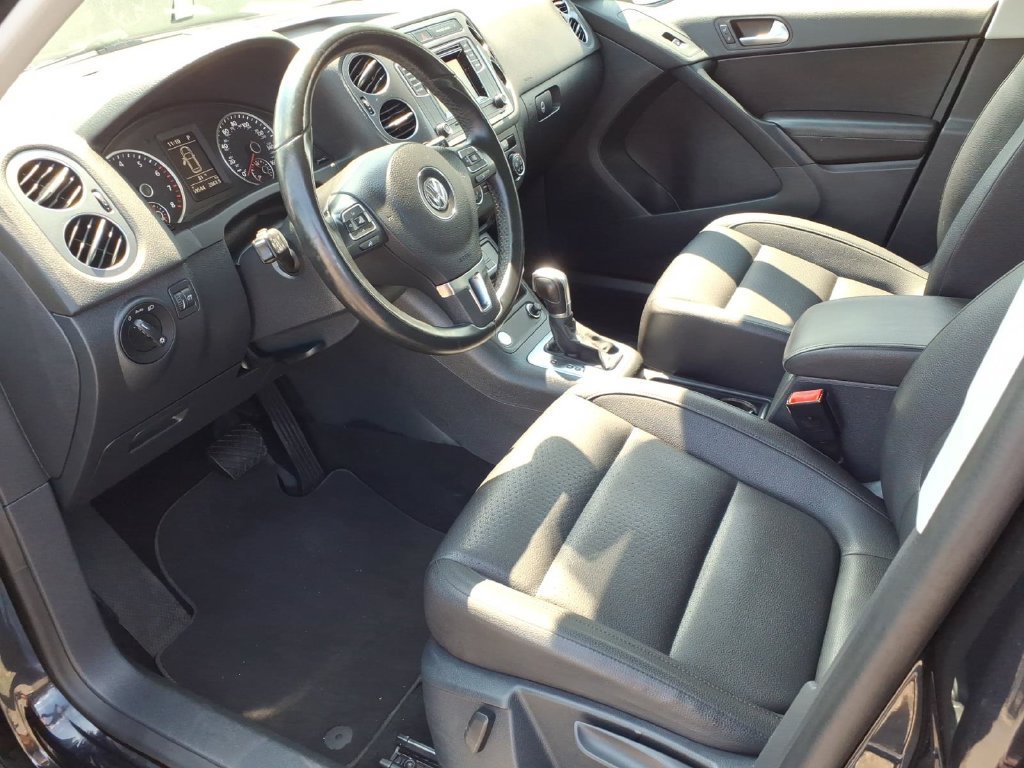 Used 2016 Volkswagen Tiguan S FWD image 13