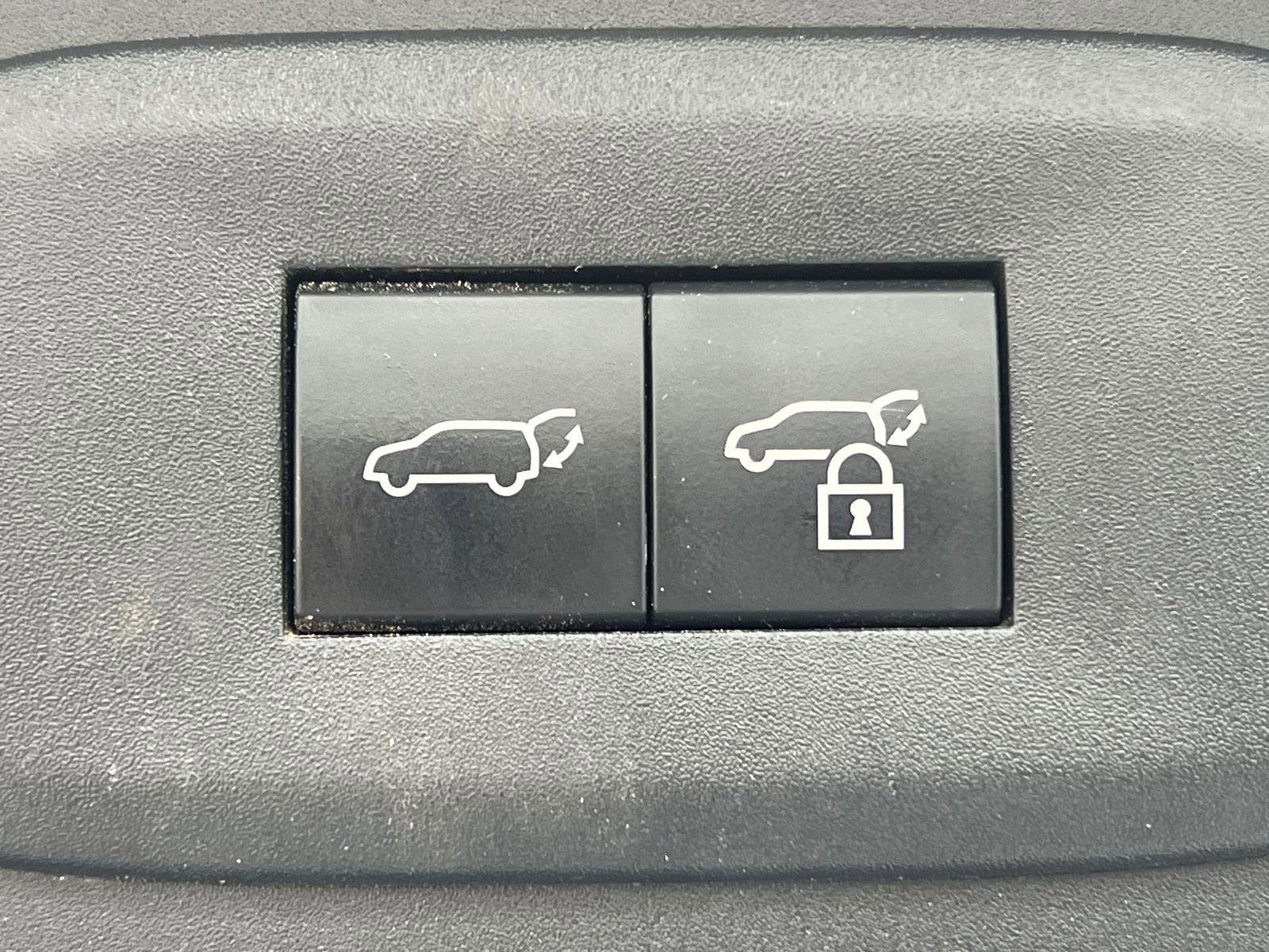 Certified 2023 Lexus RZ 450e Premium w/ Accessory Package (Z1) image 20