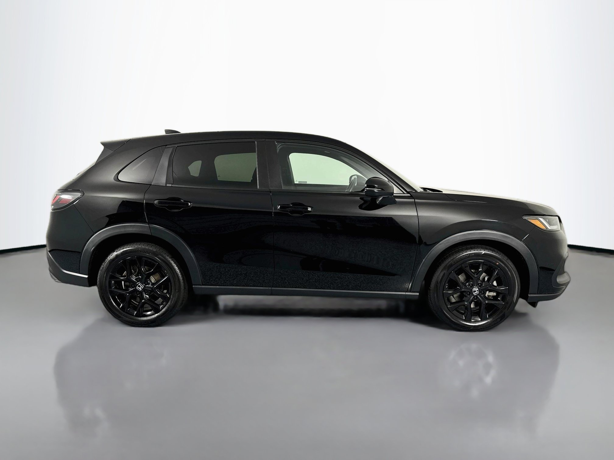 Certified 2023 Honda HR-V Sport image 4