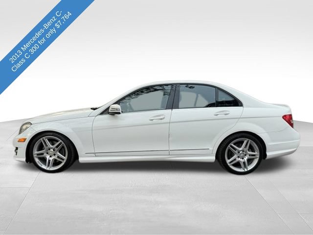 Used 2013 Mercedes-Benz C 300 4MATIC Sedan image 2