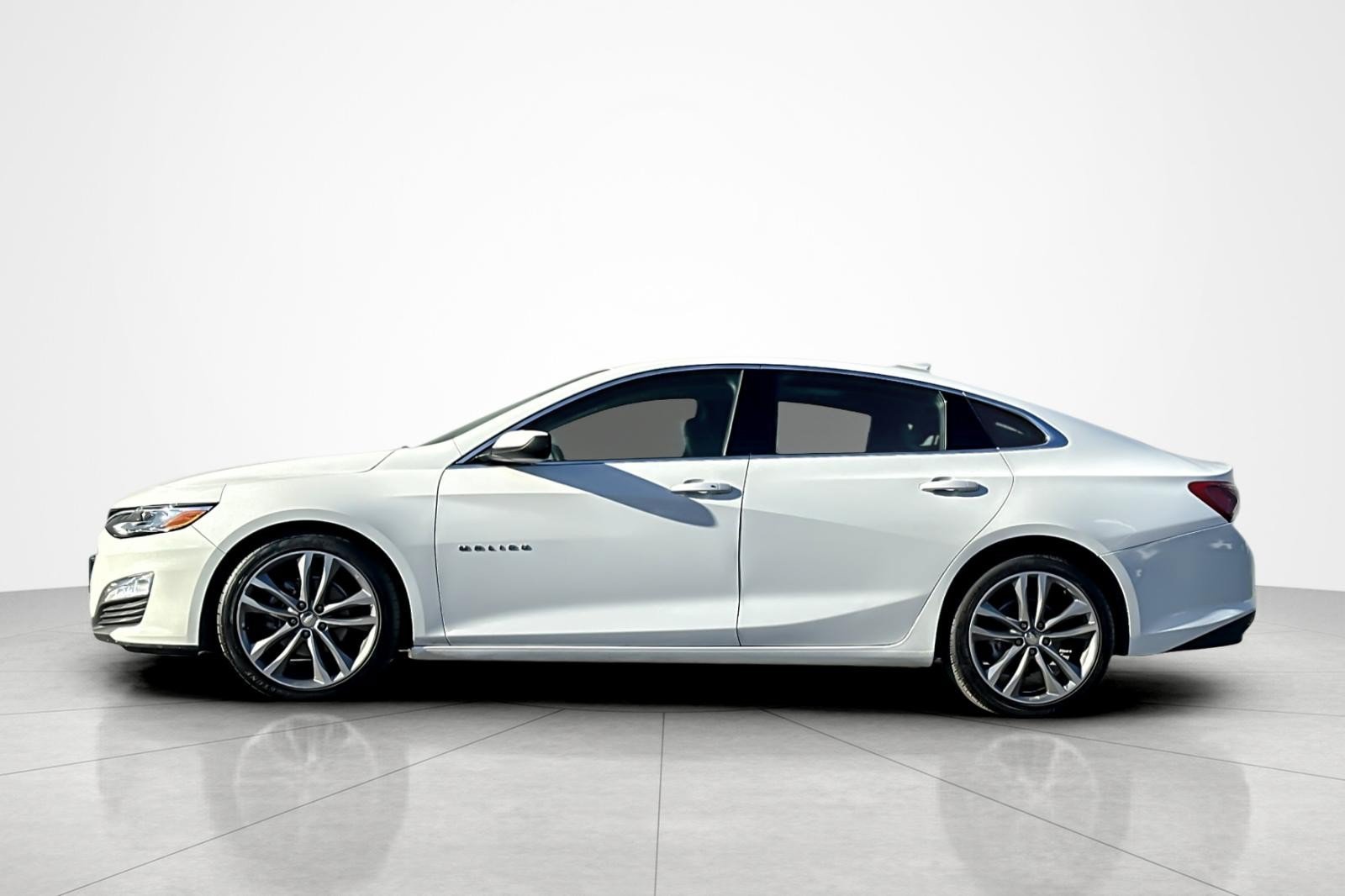 Used 2024 Chevrolet Malibu LT FWD video 2