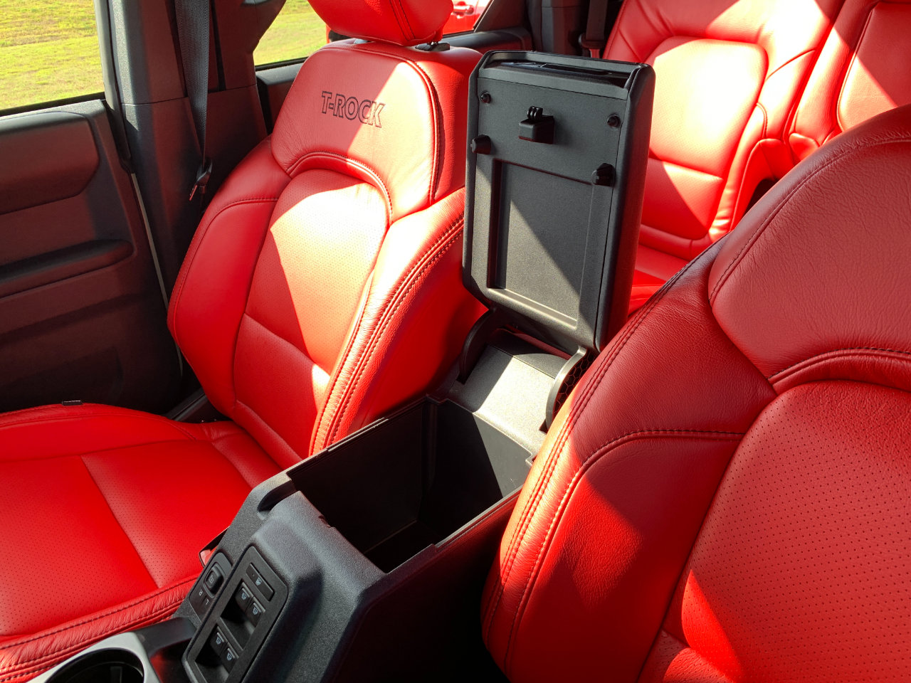 Used 2025 Ford Bronco Outer Banks w/ Sasquatch Package image 50