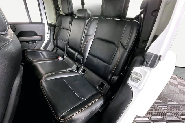 Used 2021 Jeep Gladiator Mojave w/ Cold Weather Group image 21