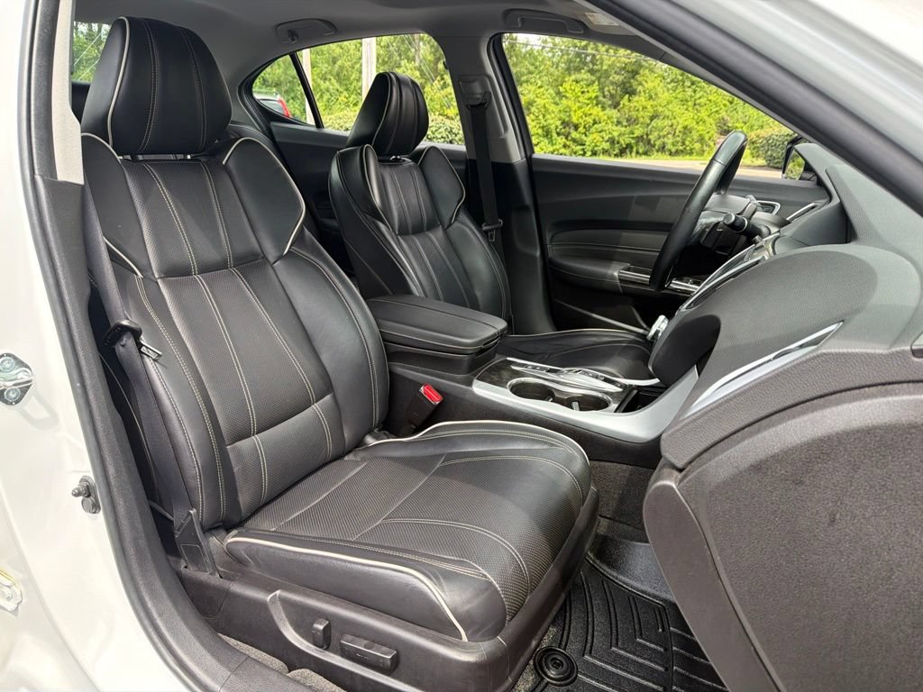 Used 2018 Acura TLX w/ Technology Package FWD image 49