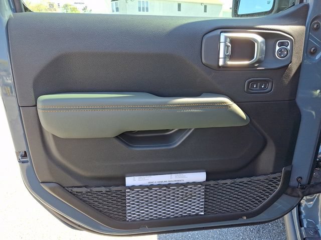 New 2026 Jeep Gladiator Mojave AWD/4WD image 9