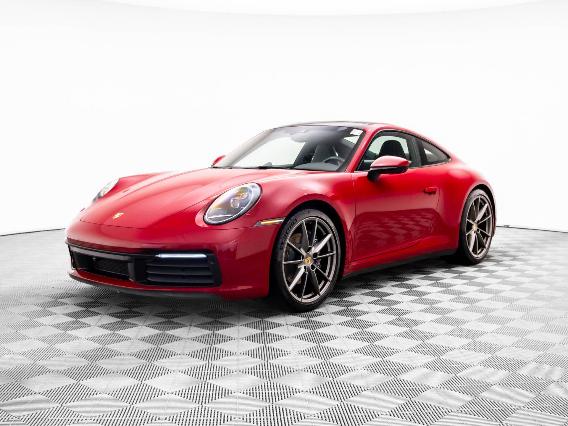 Used 2021 Porsche 911 Carrera RWD image 1