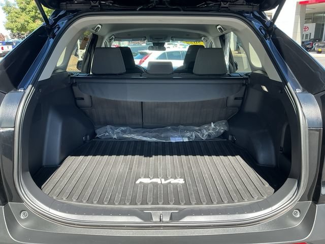 Certified 2024 Toyota RAV4 XLE AWD/4WD image 23