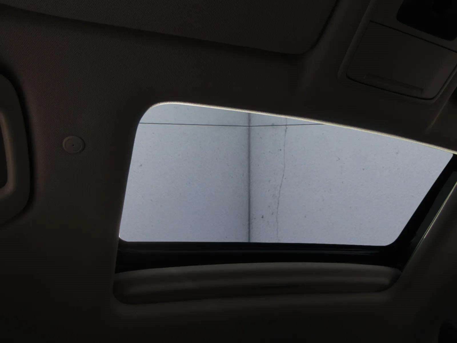 Used 2026 Honda CR-V EX-L image 8